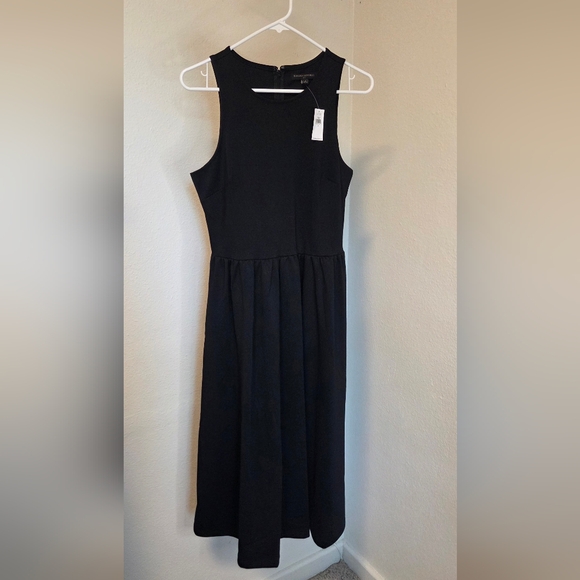 Banana Republic Elegant Black Midi Dress - Picture 2 of 9